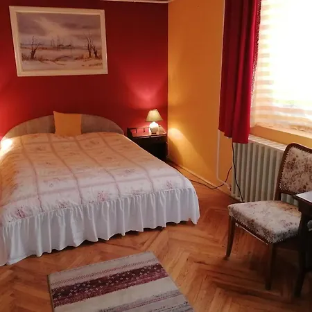 Katica Vendeghaz Apartment Siofok