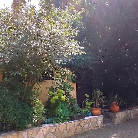 Katica Vendeghaz Apartment Siofok