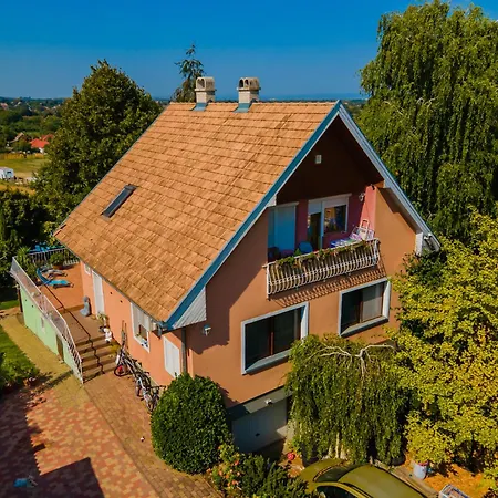 Katica Vendeghaz * Siófok