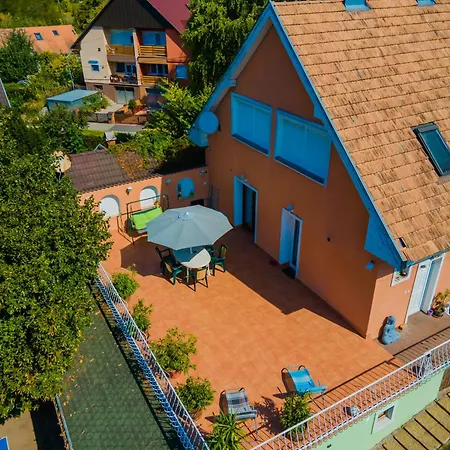 Katica Vendeghaz Apartment