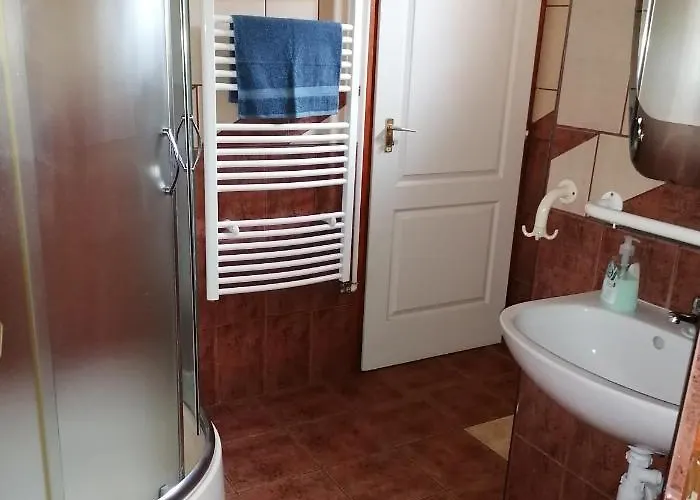 Katica Vendeghaz Daire