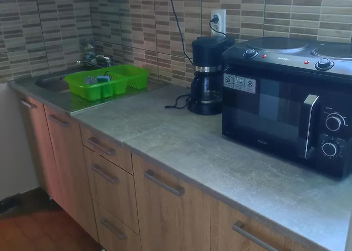 Daire Katica Vendeghaz *