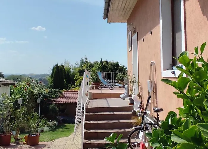 Daire Katica Vendeghaz *