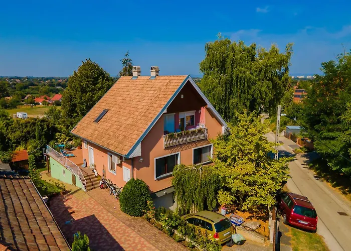 דירה Katica Vendeghaz שיופוק