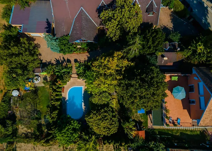 Katica Vendeghaz * Siofok